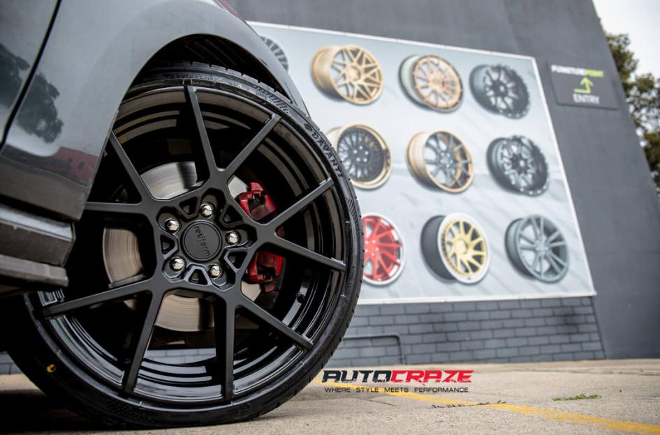 VOLKSWAGEN GOLF KPS MATTE BLACK